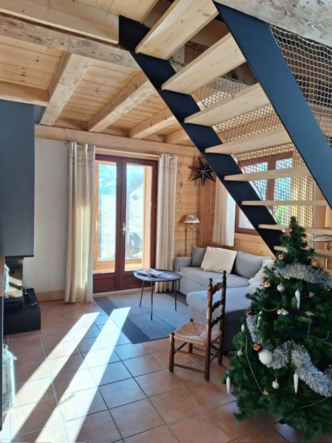 La Coufa, Spacieux Duplex En Chalet, Terrasse, Jardin, Vues Montagnes Ла Жиета Екстериор снимка